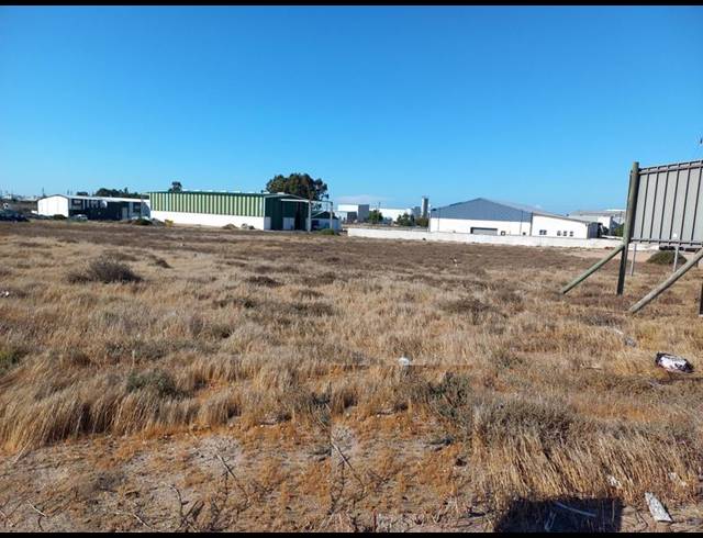 LAND FOR SALE IN HARBOUR LIGHTS